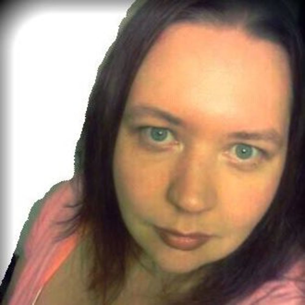 Meet your Posher, Lydia